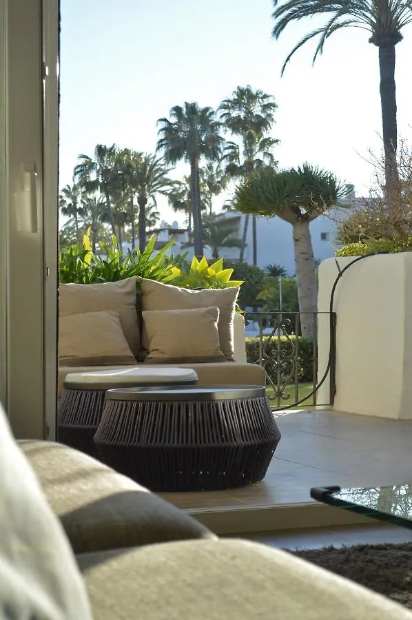 Alcazaba Beach Luxury Apartment02 에스테포나
