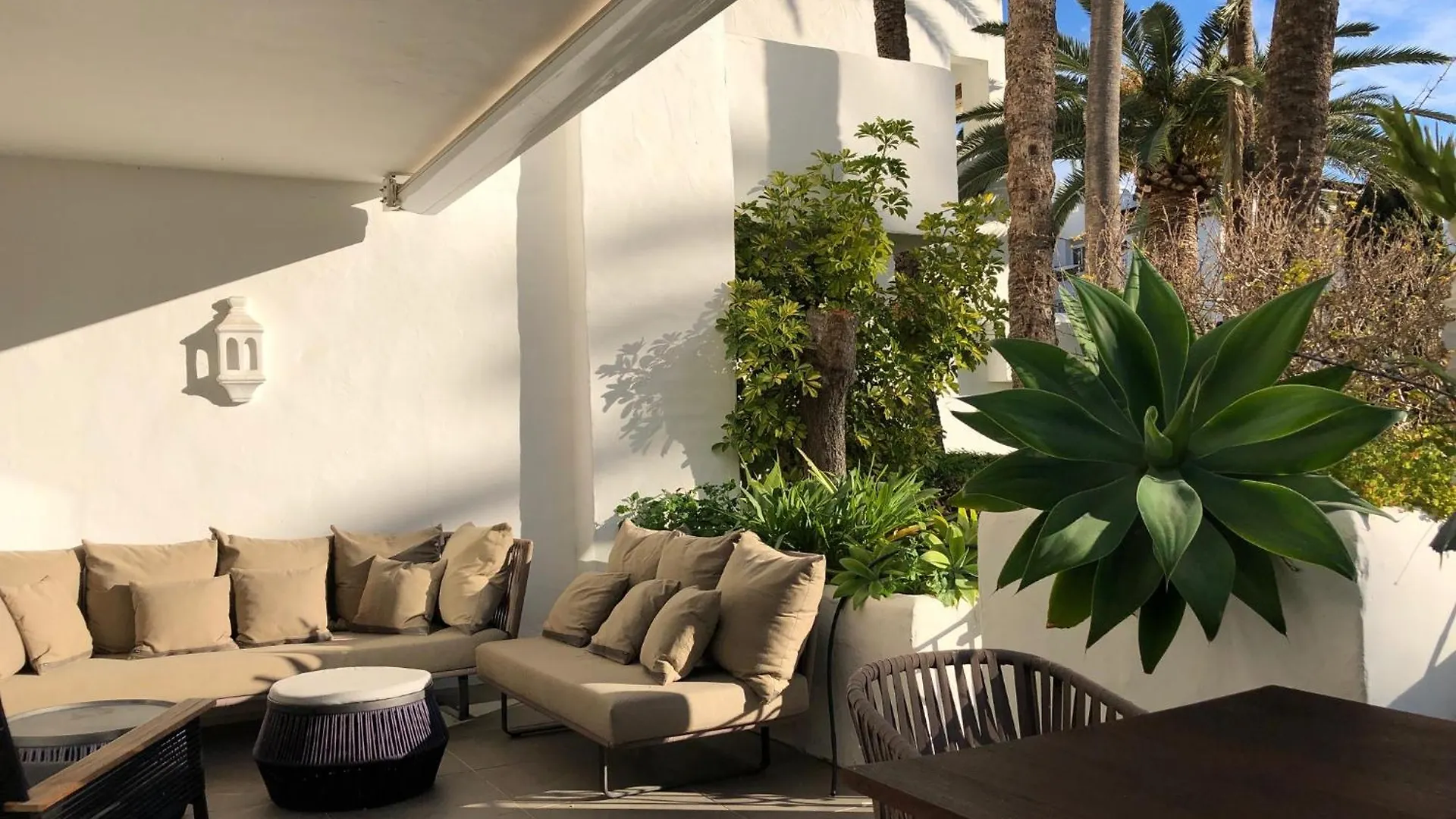 Apartment Alcazaba Beach Luxury Apartment02 Estepona